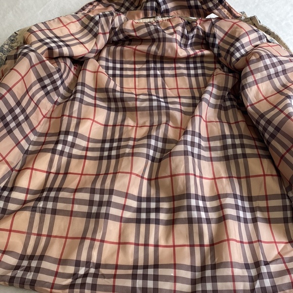 Floral Girl’s Coat with Hoodie Size 7 and up - Picture 8 of 13